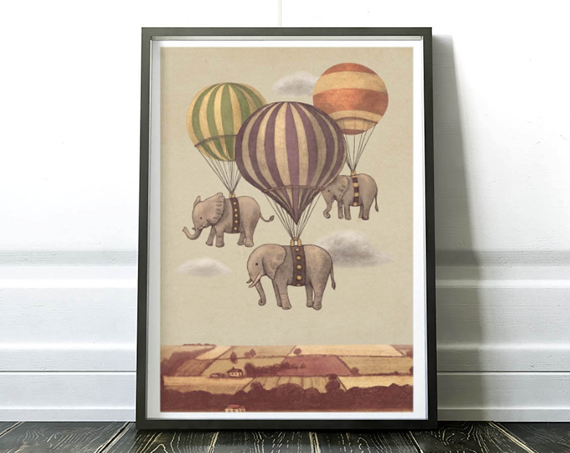 Art-Poster - Flight Of The Elephants Terry Fan