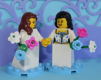 Funny 2-sided Head Lesbian Wedding, Choose Hair Colors, Brides, Scared Gown Minifigure Same Sex Cake Topper- Made of Lego Bricks LGBT Comic