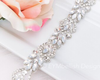 80/'s Wide Beaded White Satin Belt Pastel Beads Accent Belt with Beaded Design Medium to Large