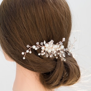 Pearl wedding Hair Comb - Vintage style Bridal Hair Piece- H029