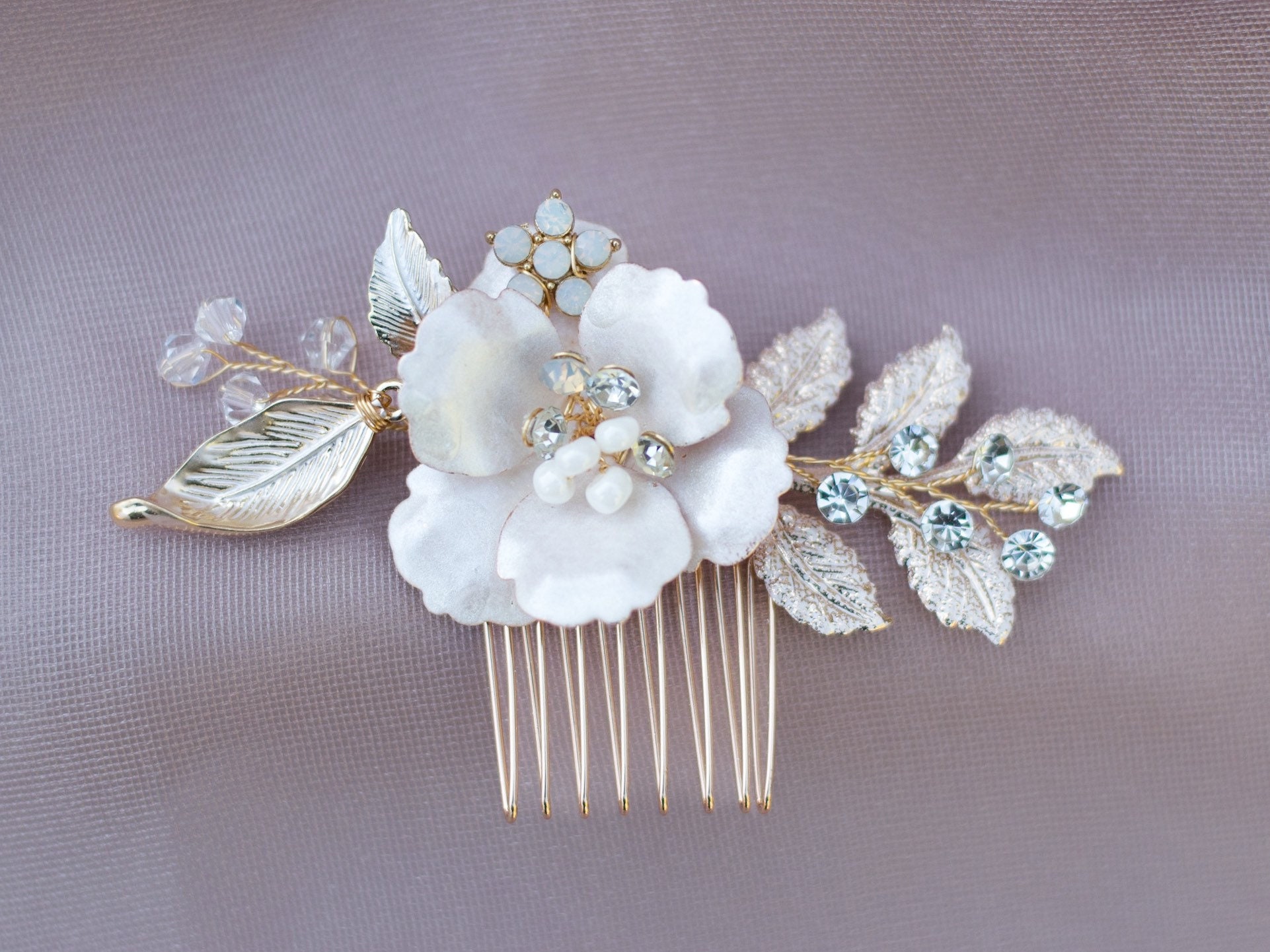 Blush Bridal Hair Comb With Opal and Pearl : Gold Flower  display picture 2