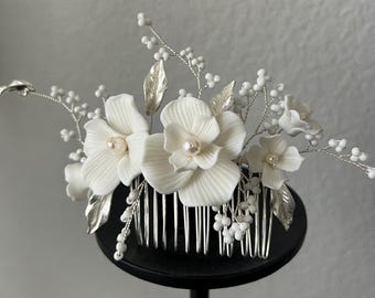 Bridal Hair Comb - Vintage Wedding Hair Piece with pearl and white flowers- H032