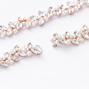 Thin Rose Gold and Pearl Bridal Belt with Clasp, full Length crystal Pearl Bridesmaids Belt, Narrow Blush Wedding Belt with hook- B090