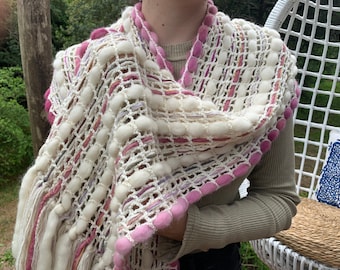 Pure Wool Scarf, Chunky Knit Scarf, Soft Shawl, Knitted large scarves, Pink and white Scarf, Oversized Scarf, Handwoven Scarf