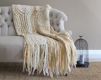 Chunky knit throw, Weaving loom knitted blanket, natural wool crochet throw