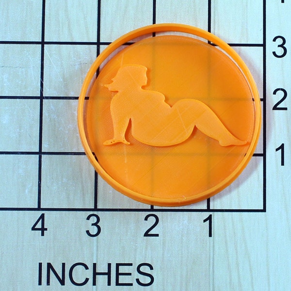 Small Curvy Mudflap Girl Copper Cookie Cutter - Handmade Heavyweight Copper Silhouette Cutter (4.5" X 3")