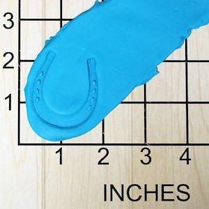 Horse Shoe Shape Cupcake Size Fondant Decorating Stamp and Handle #1653