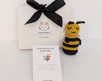 Crochet Bee Pocket Hug | Queen Bee Keepsake Card, Friendship Token | Gift Idea