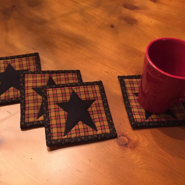 Quilted Star Coaster Set / Primitive Homespuns/ Country Quilt   Item # Item 783