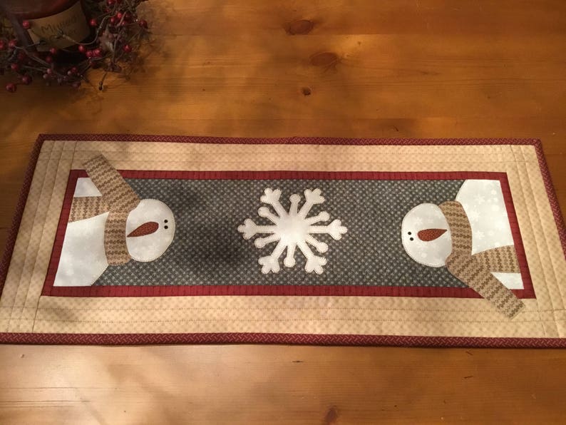 Snowmen Table Runner / Holiday / Winter/ Christmas Runner / Etsy