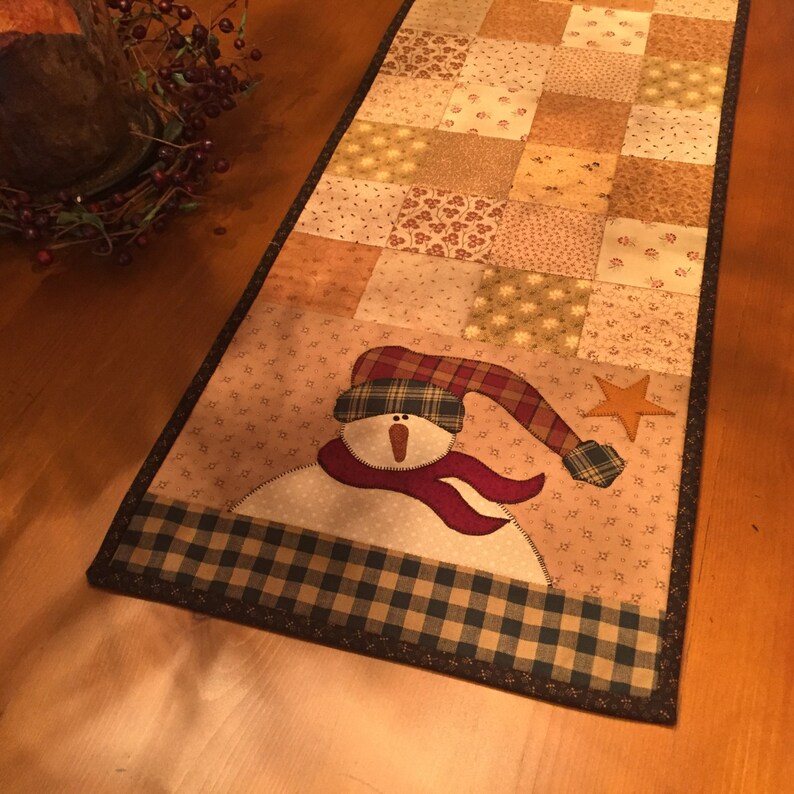 Snowman Table Runner / Holiday Table Runner / Winter Table Etsy
