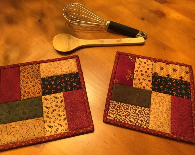 Patchwork Pot Holders /quilted Pot Holders / Primitive Decor / Etsy