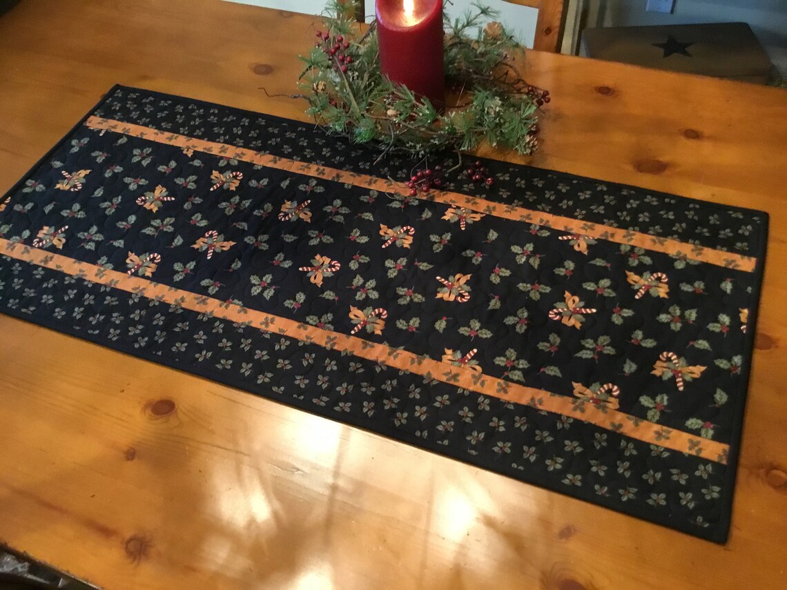 Primitive Christmas Table Runner / Handmade / Item 3945 Etsy
