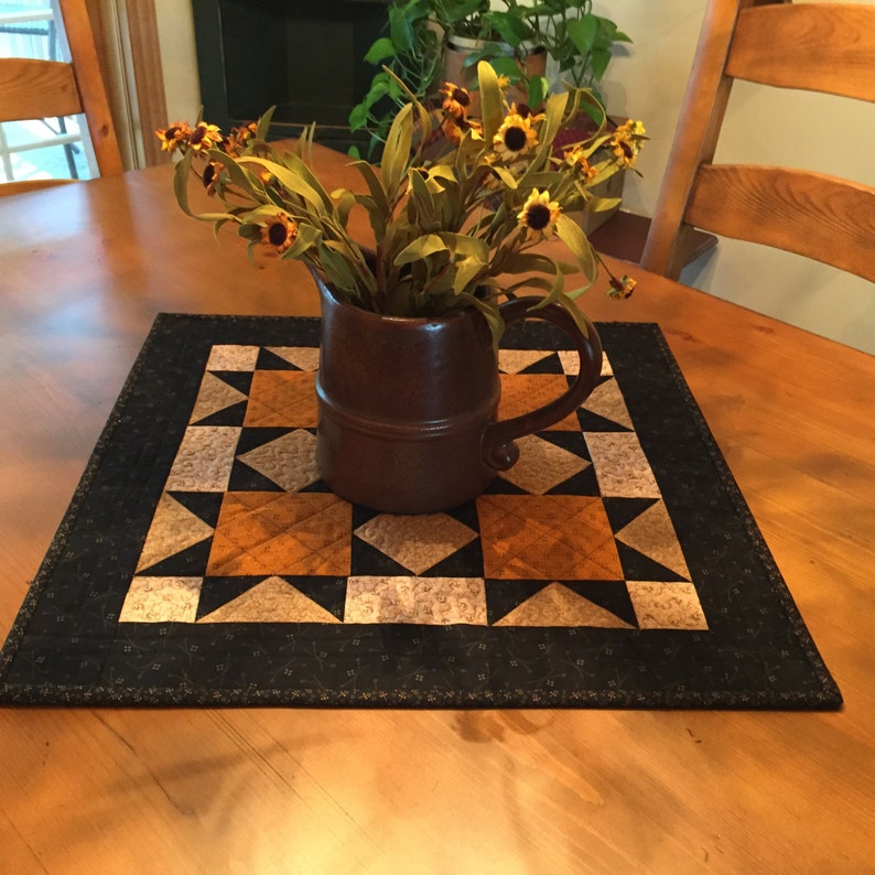 Table Topper /Fall / Primitive topper / item 538 Etsy