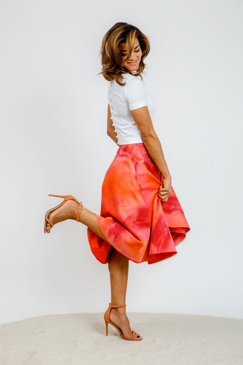 Circle skirt with print, red image 1