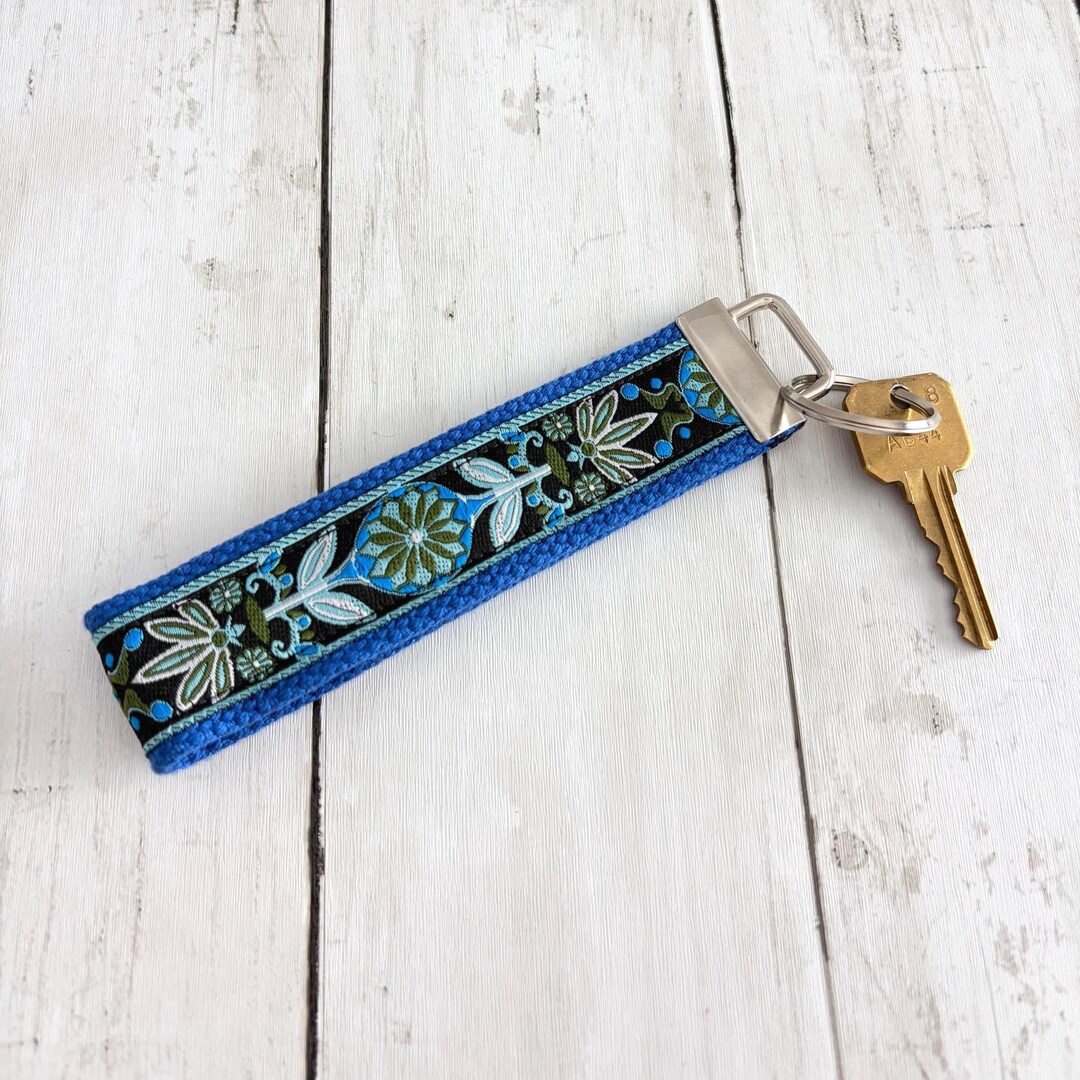 Unisex Blue Floral Wrist Keychain, Hands-free Key Holder Strap, Fabric ...