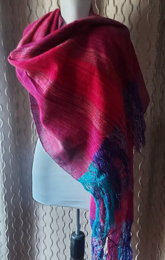 Vintage 1970's Mexican Wool Rebozo, Bright Pink Re