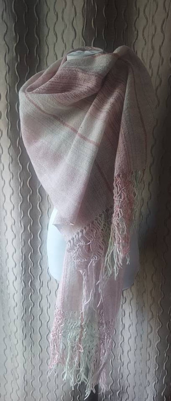 Vintage 1970's Mexican Wool Rebozo, Pink and Whit… - image 1