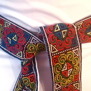 Vintage 1970&#39;s Handmade Paj Ntaub &quot;Pan Dow&quot;, Hmong Textile, Hmong Embroidery Tapestry Belt  57&quot; x 1  3/4&quot;, by Chia Yang