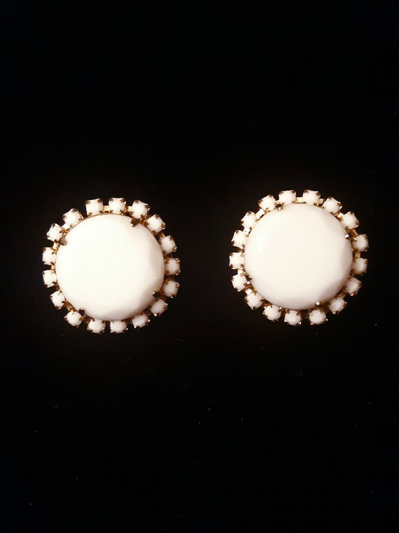 Vintage Set of 2 White Faceted Milk Glass Circle B