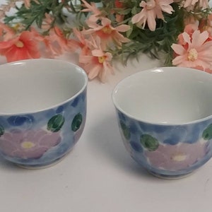 Vintage Set of 4 Japanese Teacups Handpainted With Lavendar