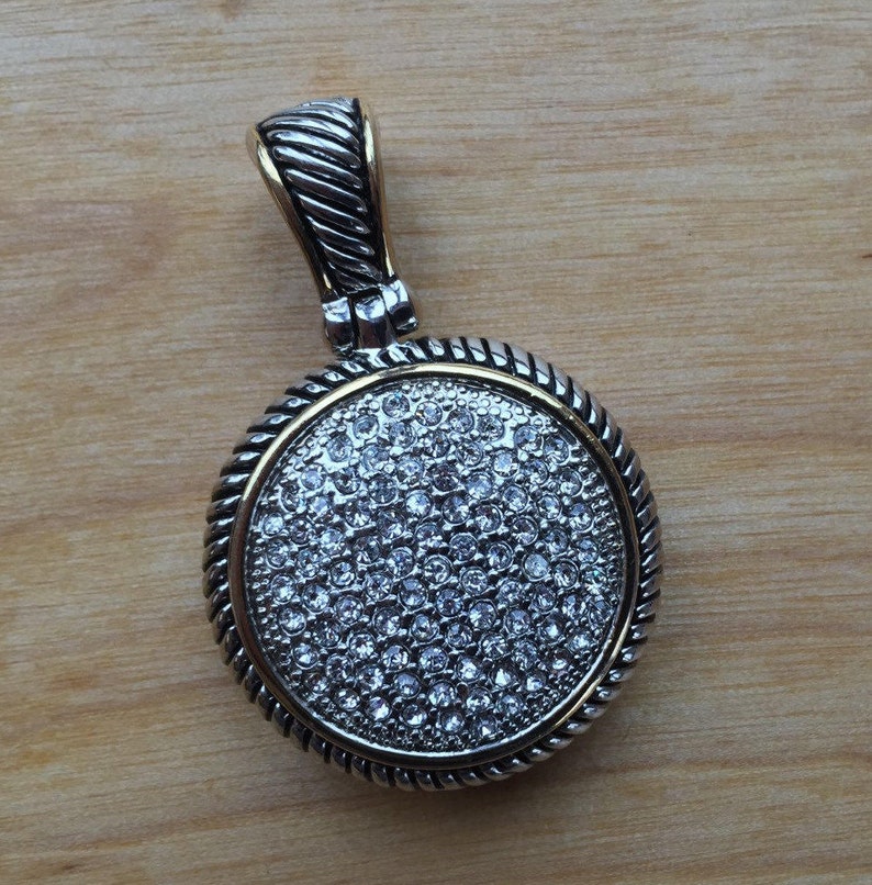 Silver and gold rhinestone pavè pendant 272 image 3