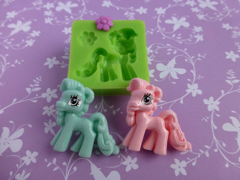 Silicone Mould Mold Horse Ponny 33 mm image 1