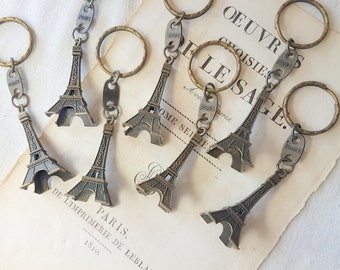 Petit porte-clés en laiton avec statue de la Tour Eiffel de Paris, Français vintage, 2 pouces, 3D, photoprop shabby chic, porte-clés, collection, vieux souvenir France