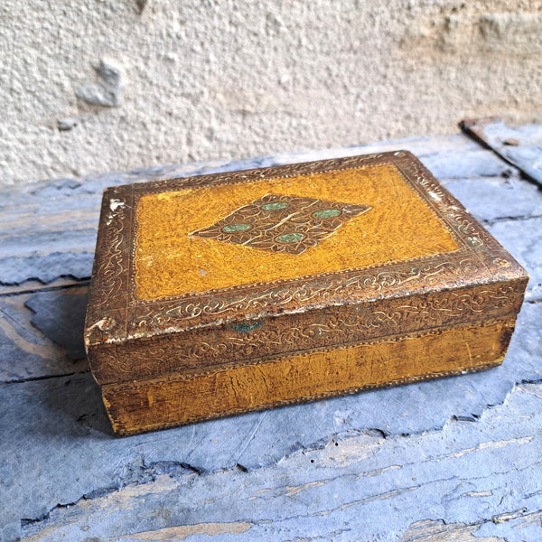 Florentine style wooden storage box, Italy French Vintage, Green Gold ornated decorated serving regency home decor bathroom kitchen jewelry