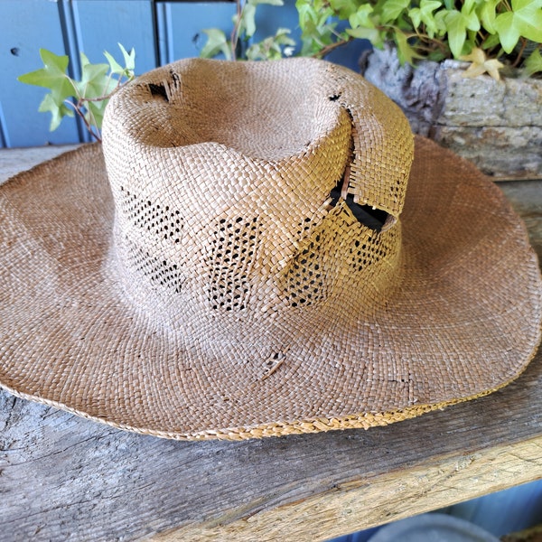 Sombrero de mimbre de paja Fedora HALLOWEEN, sombrero de espantapájaros perfecto, sombrero vintage antiguo francés con daños, muestra su edad, traje hecho a mano