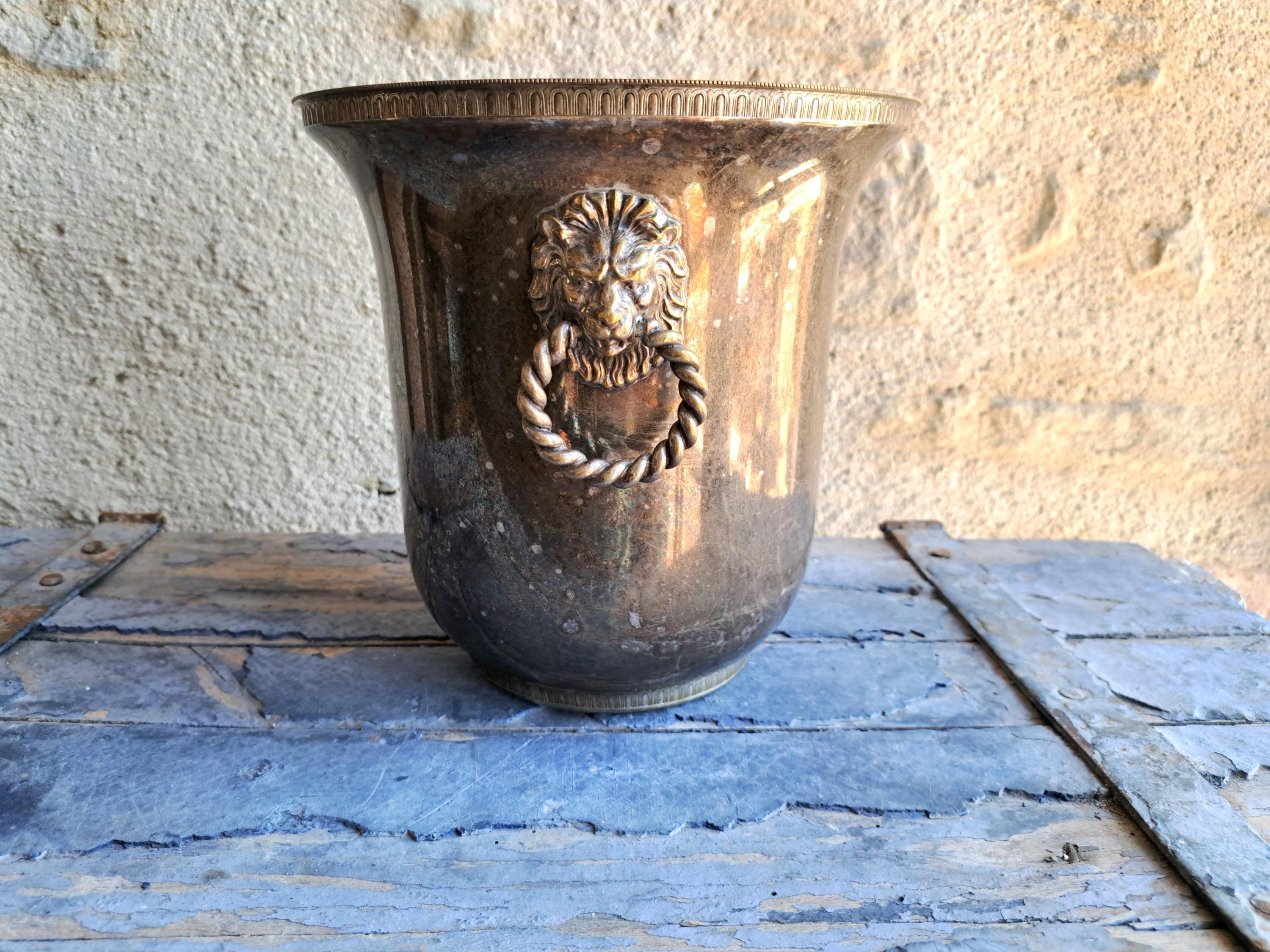 Large Antique Champagne bucket with lion head handles, French Vintage Silver over brass, Party New Year celebration table decor high quality