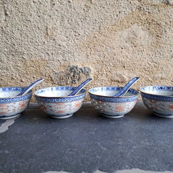 Set of 4 Chinese Soup Bowl and Spoons, Blue Chinese Noodle Soup Bowl and Spoons, Oriental Soup Set,Blue and White Asian Bowls with Spoons