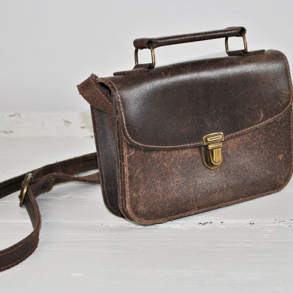 Vintage Brown Distressed Leather Saddle Bag / Cross Body / Messenger Bag