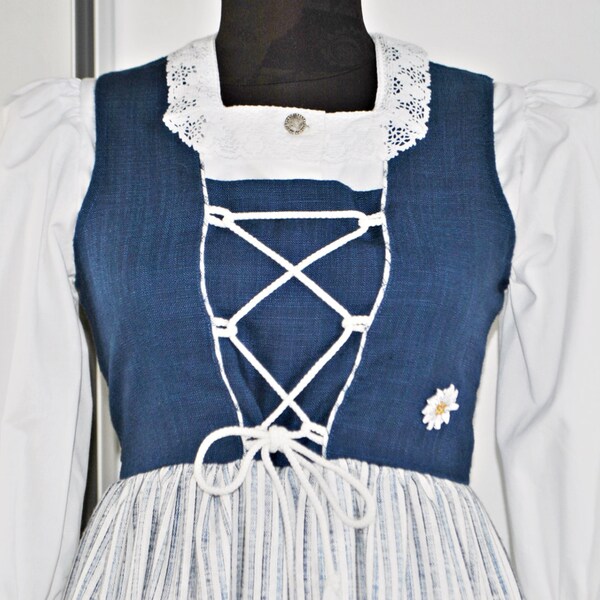 Vintage Dirndl Bayern dress / Austrian German folk traditional dress / Blue and White / Edelweiss flower