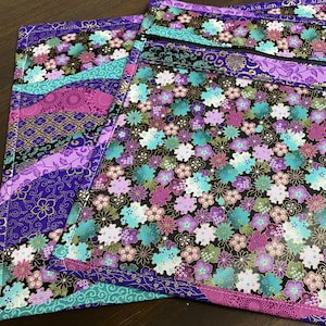 Vinyl front cross stitch embroidery or needlepoint storage project bag - Shazuka - with metallic floral