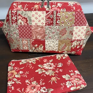 Wire Frame Project bag with notions pouch - French General patchwork front - Red