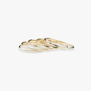 Dainty golden hammered ring | Stacking ring | Gold filled