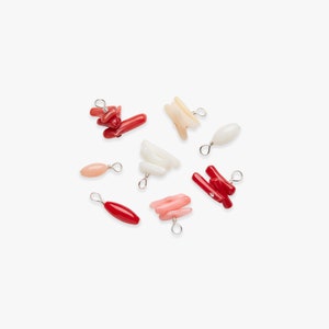Colgante de piedra preciosa adicional | Coral ovalado, fragmentos de coral | Rojo, blanco, naranja, rosa | Dije de piedra preciosa adicional | Plata de ley .925