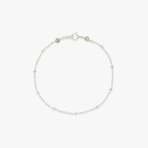 Caviar bracelet | Satellite chain | Subtle, minimalistic and comfortable | Sterling silver