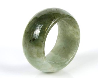 Natural Green Jade Ring US 10.25 - 20.1mm, Untreated Jadeite Jade ring, light green Jadeite Jade ring, Thumb ring, Jade Archer ring for men