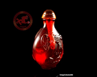 Old Chinese Snuff Bottle, Snuff Bottle with bat and lotus flower carved in oranged red beeswax - SB105