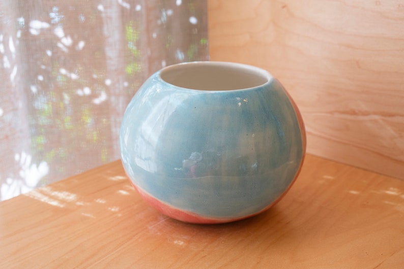 Round Vase // Pink and Blue Vase // Circle Vase // Bulb Vase // Home Decor // Two Tone image 2