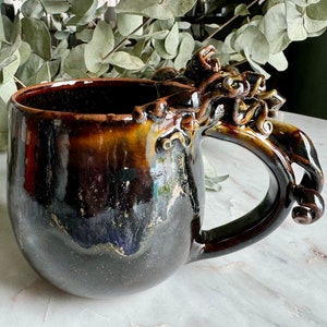 Curly Mug 15fl oz image 2