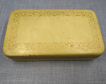 Vintage  50s  Farrington Genuine Leather Jewelry Box Tan Maroon Velvet Silk