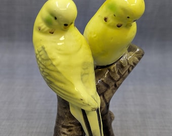 Vntg Porcelain Ceramic Green Parakeet Budgie Parrot Figurine