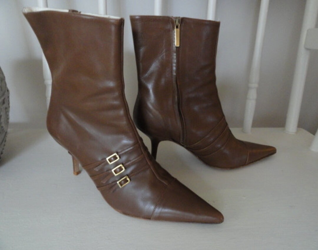 Adrienne vittadini wedge booties deals