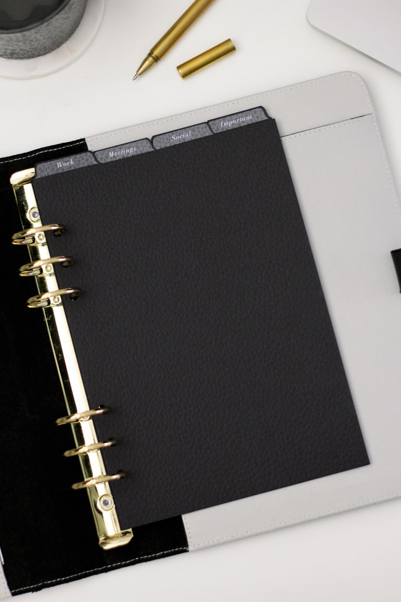 Divisori per agenda personalizzabili con linguetta superiore, cartoncino in pelle a 4 linguette / formato A5 o personale / oltre 30 etichette tra cui scegliere / linguette minimaliste per agenda immagine 7