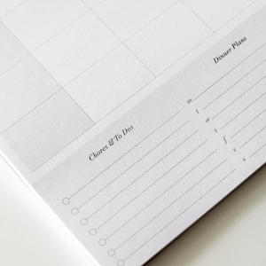 Weekly Family Planner Notepad | Minimal Family Weekly Calendar and Schedule with Meal Planner | A4 Weekly Desk Pad | Gift for Mum Under 10 image 4