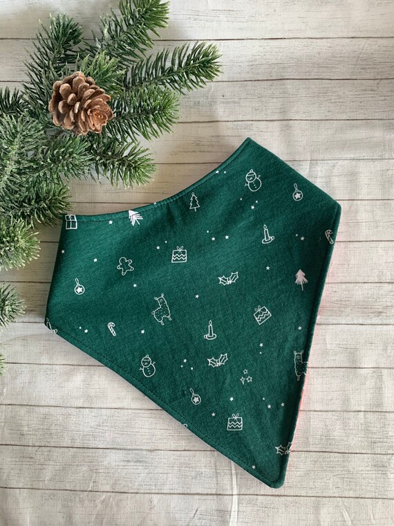 BANDANA BIB - GREEN GINGERBREAD BANDANA BIB - GREEN GINGERBREAD