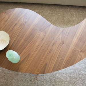 Mid Century Modern Kidney Bean Coffee Table, Extra Large Table, Walnut Hardwood, Walnut Plywood, Handmade, Kidney Bean Table, Kidney Bean Shape, SCWoodworker, walnut, coffee table, mid century, oil finish, kidney bean, side table, walnut, real wood